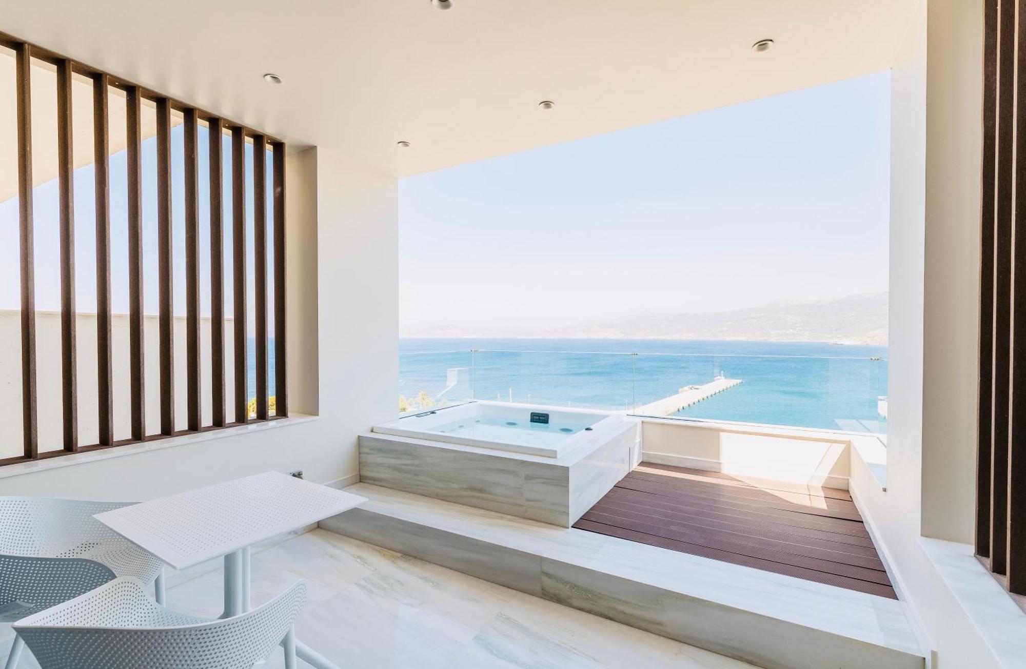 Gm Exclusive Luxury Suites & Spa Sitia  Exterior photo