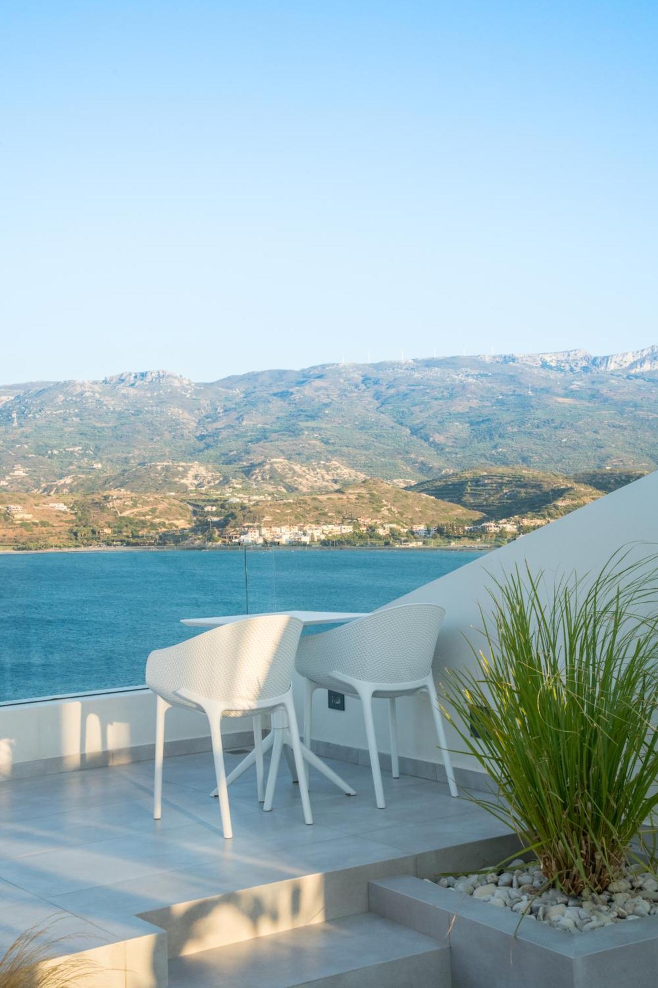 Gm Exclusive Luxury Suites & Spa Sitia  Exterior photo